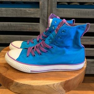 Kids Converse (Chucks) sz 3.5.